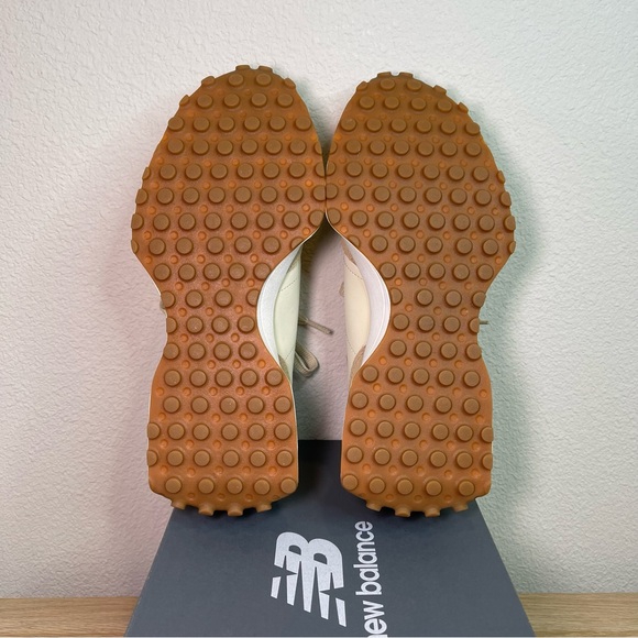 New Balance 327 Women’s Sneakers [NIB] – Beige Rose (WS327NKA) Size 10 - Picture 8 of 11